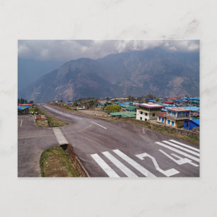 Plane Takeoff op Lukla Mountain Airport, Nepal Briefkaart