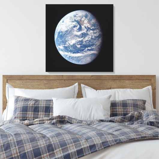 Planeet Aarde genomen door de Apollo 11 bemanning. Canvas Afdruk (Insitu (Slaapkamer))