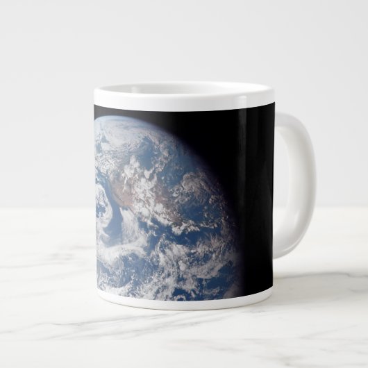 Planeet Aarde genomen door de Apollo 11 bemanning. Grote Koffiekop (Voorkant rechts)