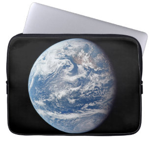 Planeet Aarde genomen door de Apollo 11 bemanning. Laptop Sleeve