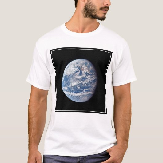 Planeet Aarde genomen door de Apollo 11 bemanning. T-shirt (Voorkant)