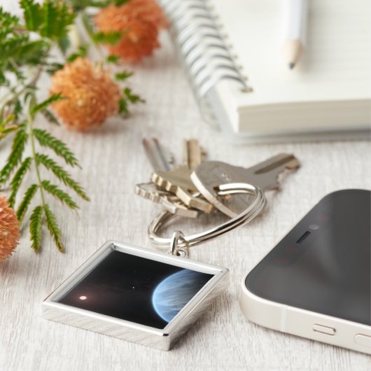 Planeet K2-18b, gastheer ster en bijbehorende plan Sleutelhanger (Zijkant)