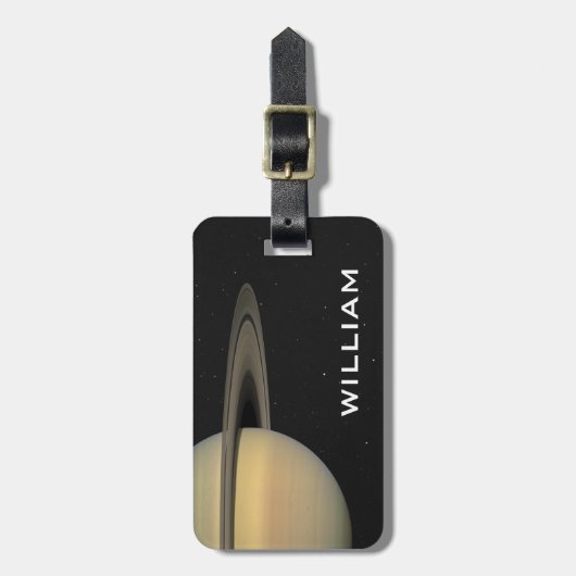 Planeet Saturnus Zonnestelsel Zwarte Ruimte met St Bagagelabel (Voorkant verticaal)