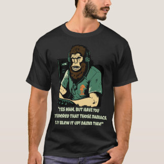 Planet Ape Customer Service Agent onlangs in de T-shirt