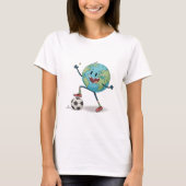 Planet Earth playing soccer T-shirt (Voorkant)