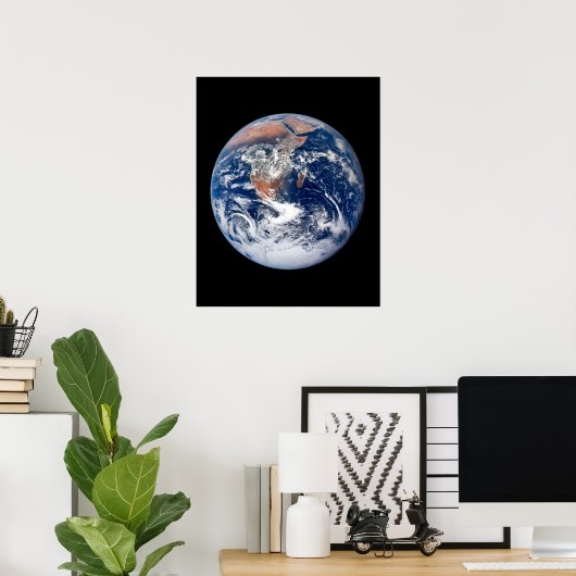 Planet Earth uitzicht uit Apollo 17 Poster (Thuiskantoor)