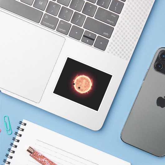 Planeten die de rode dwergster in Trappist-1 overs Sticker (Laptop met iPhone)