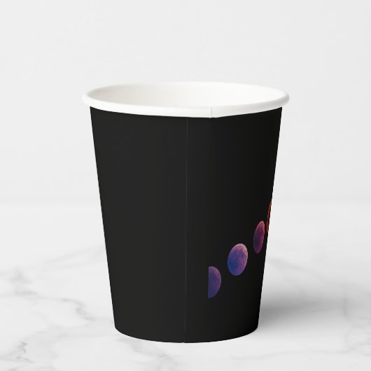 Planeten in zonnestelsel zoals het leven papieren bekers (Rechts)