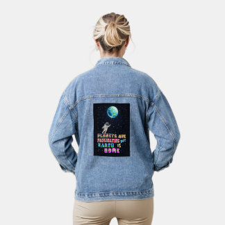 Planeten zijn fascinerend, maar de aarde is thuis denim jacket