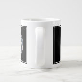 Plant groei op Planet Earth. Grote Koffiekop (Achterkant)