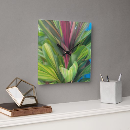 PLANT MEER VIERKANTE KLOK (Kantoor)