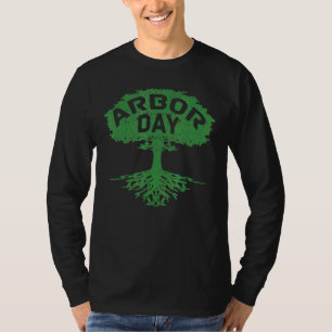 Plant Trees von Arbor Day is een milieubewuste T-shirt
