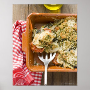 Plantaardige baken met aardappelen, tomaten, prei poster