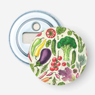Plantaardige kruiden en tuinoogst op off white button flesopener