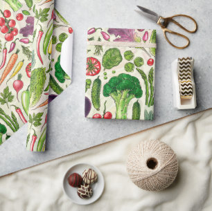 Plantaardige kruiden en tuinoogst op off white cadeaupapier