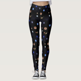 Planten en buitenruimtesyoga die lopen en oefenen leggings