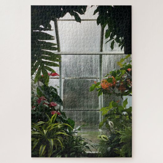 Planten in Greenhouse op regendag Legpuzzel (Verticaal)