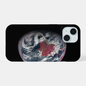 Plantengroei op planeet aarde. iPhone 15 case (Achterkant horizontaal)