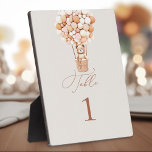 Plaque tabletop met Easel Fotoplaat<br><div class="desc">We kunnen de tabelnummers afwachten. Dit kleine beer wacht op het grote baby, in een luchtballon die is opgebouwd uit roze en roomballonnen. Whimsical-waterverven en de moderne typografie vormen een aanvulling op het ontwerp. Pas deze schattige Uitnodiging van het Baby shower van het Beer gemakkelijk en snel met uw baby...</div>