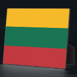 Plaquette met vlag van Litouwen Fotoplaat<br><div class="desc">Toon uw Litouwse trots met deze elegante plaquette met de iconische vlag van Litouwen! Deze plaquette is gemaakt met aandacht voor detail en dient zowel als een decoratief als betekenisvol stuk dat het rijke erfgoed van Litouwen viert. De levendige kleuren van de Litouwse vlag - geel, groen en rood -...</div>
