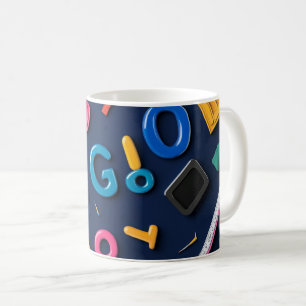 Plastische letters artistiek gerangschikt op een d koffiemok