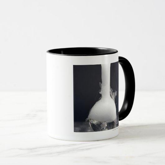 Platbodemkolf Mok (Voorkant rechts)