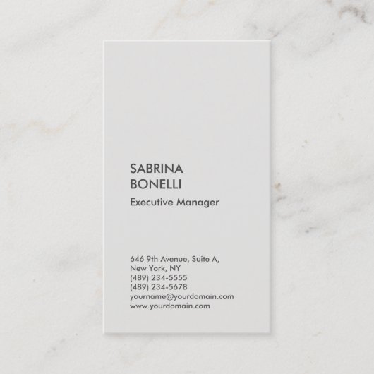 Platinum grijs minimalistisch modern hoog geperste visitekaartje (Voorkant)