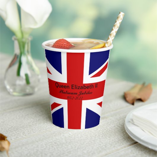 Platinum Jubilee. Papieren Bekers (Insitu)