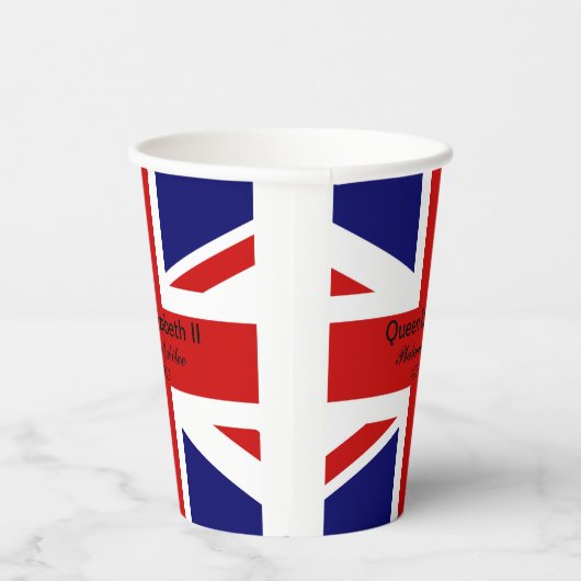 Platinum Jubilee. Papieren Bekers (Rechts)