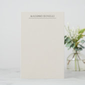Platinumgrijs Minimalistisch Eenvoudig Modern Eige Briefpapier (Staand voorkant)