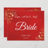 Platte bordeauxrode plaatskaart met tweetalig menu (Voorkant / Achterkant)