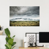 Plattelandsgebieden onder het Cloudy Sky Poster (Thuiskantoor)
