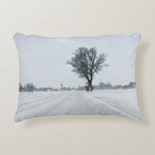Plattelandswinterweg Decoratief Kussen