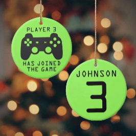 Player 3 heeft zich aangesloten bij de game keramisch ornament