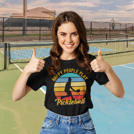 Playera Happy People Play Pickleball funny pickleb T-shirt