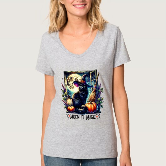 Playera "Moonlit Magic" Black Cat Halloween Shirt (Voorkant)