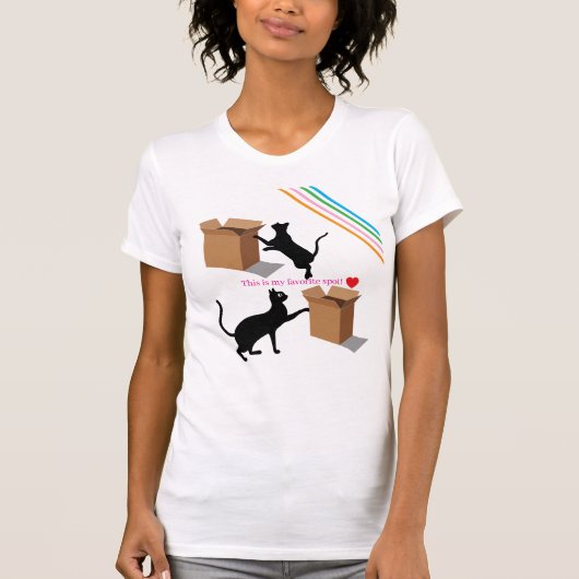Playful Cats Finding Their Box T-Shirt (Voorkant)