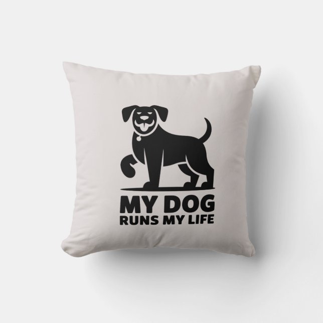 Playful Dog Outline "My Dog Runs My Life" Art Kussen (Voorkant)