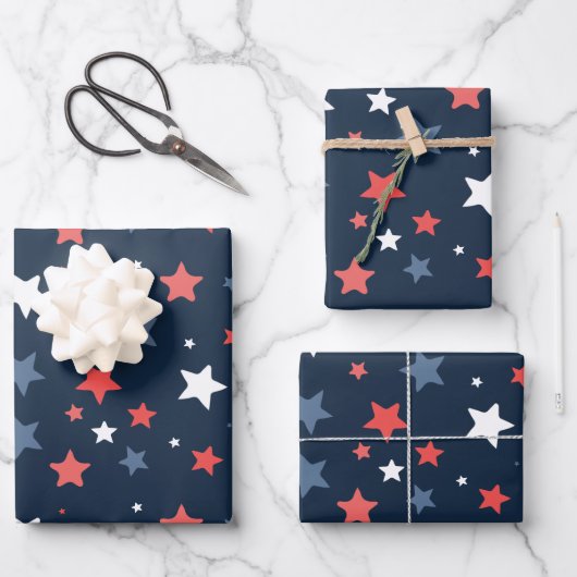 Playful Red White Blue Star Gift Wrap Inpakpapier Vel (Voorkant)