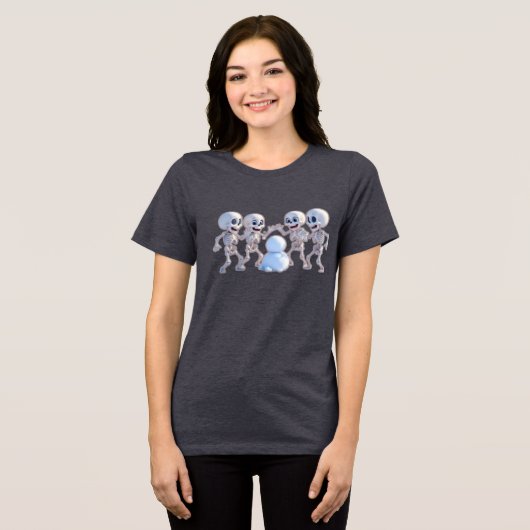Playful Skeletons Building a Snowman – 3D Cartoon, Tri-Blend Shirt (Voorkant volledig)