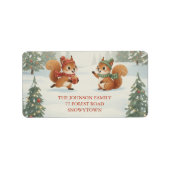 Playful Squirrels in Christmas Winter Forest Etiket (Voorkant)