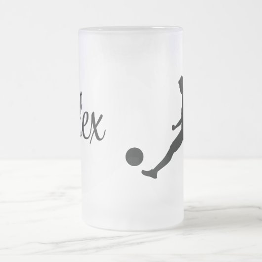 Playing soccer graphic black matglas bierpul (Center)