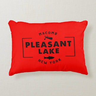 Pleasant Lake Brushed Polyester 16x12 Pillow Accent Kussen