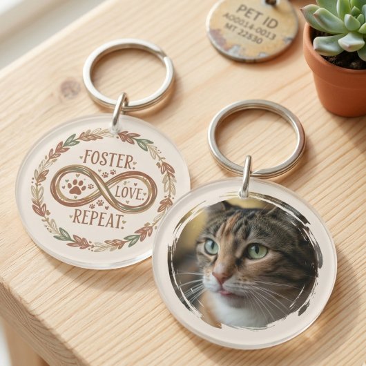 Pleegdier Neutraal Aards Sleutelhanger