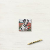**"Plekken van vreugde: Dalmatiër in een rood papa Post-it® Notes (Op bureau)