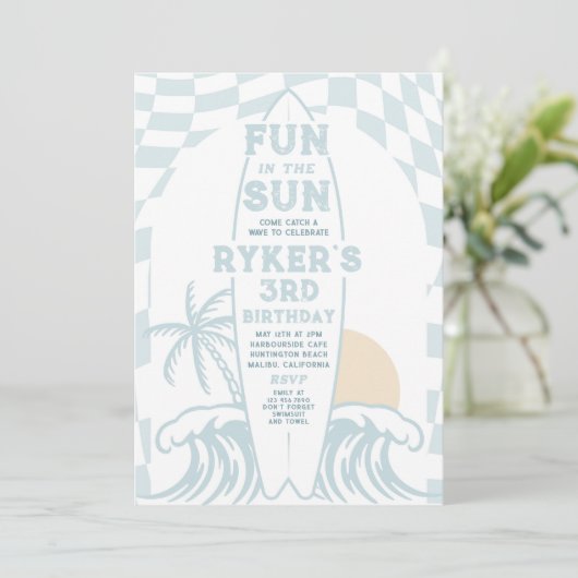 Plezier in de zon Surf Surfboard Verjaardagsfeest Kaart (Staand voorkant)