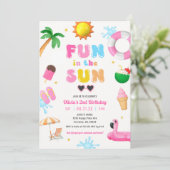 Plezier in de zon zwembad partij meisje verjaardag kaart (Staand voorkant)