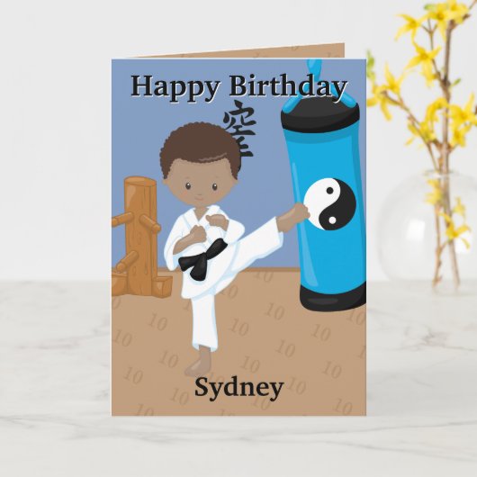 Plezier Je bent A-Maze-ing Bruin Jongens Karate Ve Kaart (Gele Bloem)