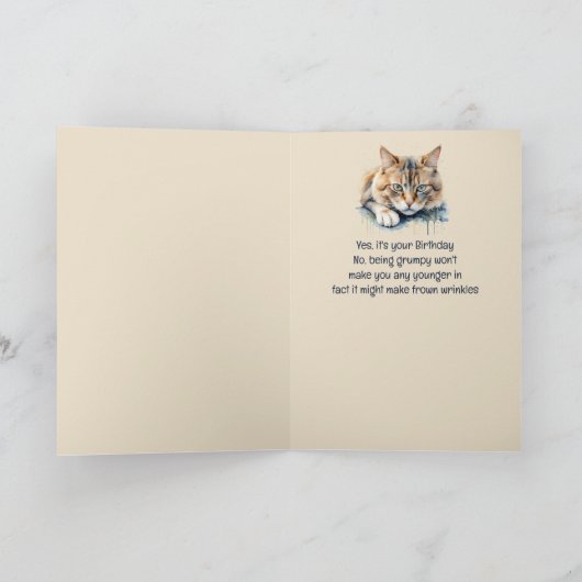 Plezier over de heuvel Verjaardag Grouchy Cat Anim Kaart (Binnen)