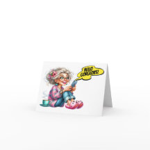 Plezier Senior met koffie en mobiele telefoon